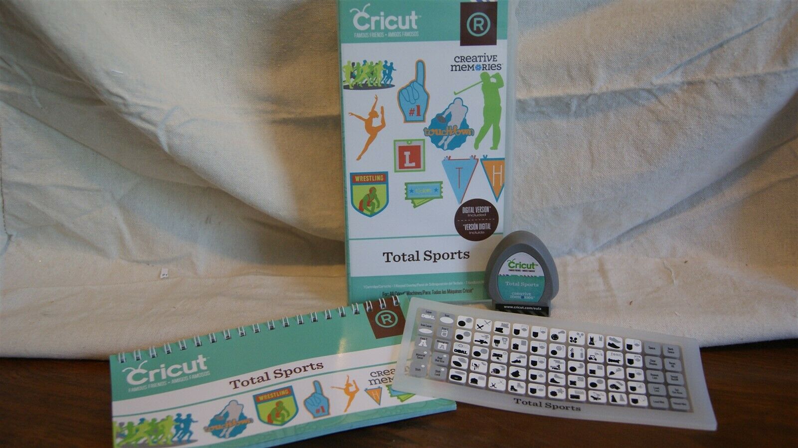 Cricut Cartridge - TOTAL SPORTS - Used - Complete! CREATIVE MEMORIES -NOT LINKED